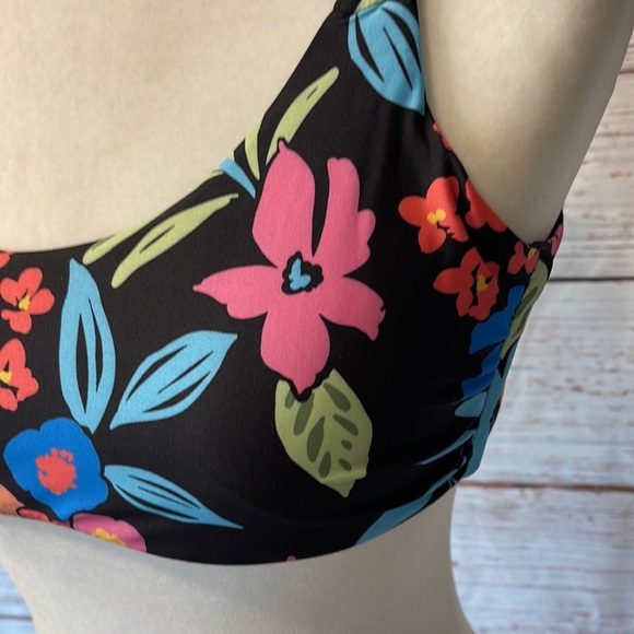 Modcloth bikini top - Picture 2 of 8